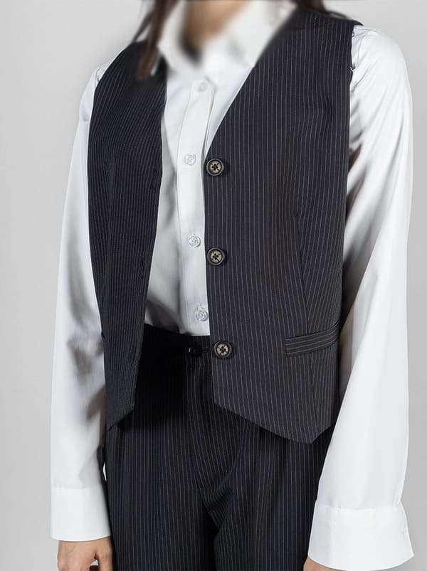 خرید وست؛ ژیله دیپلمات در کالکشن فصلی فروشگاه زی زی مد خرید وست؛ ژیله دیپلمات در کالکشن فصلی فروشگاه زی زی مد