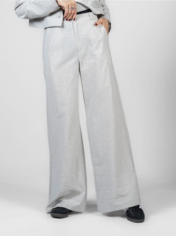 خرید کت و شلوار زنانه؛ ست باکلاس با شلوار بگ دمپا لینن