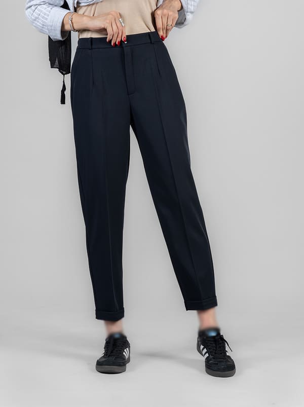 خرید کت و شلوار زنانه؛ شلوار مام پرادا در کالکشن 1404 فروشگاه زی زی مد