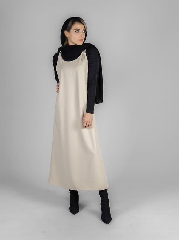 خرید وست؛ لانگ پرادا برای ستهای پاییزی خرید وست؛ لانگ پرادا برای ستهای پاییزی